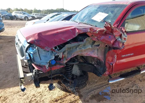 2015 Toyota Tacoma Base V6 из США, поврежденный, VIN 3TMLU4EN0FM174847